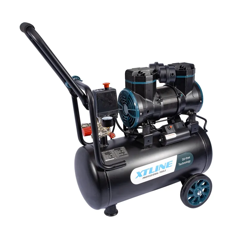 AKCE XT Kompresor bezolejový 1450 W, 24 l XTLINE