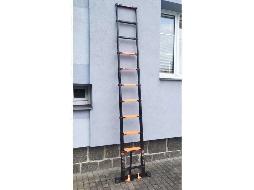 MAGG Profi skládací žebřík o délce 3,2 m