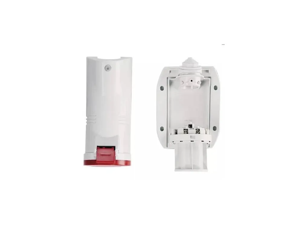 Zásuvka 4P, 400V / 16A, IP44, nástěnná