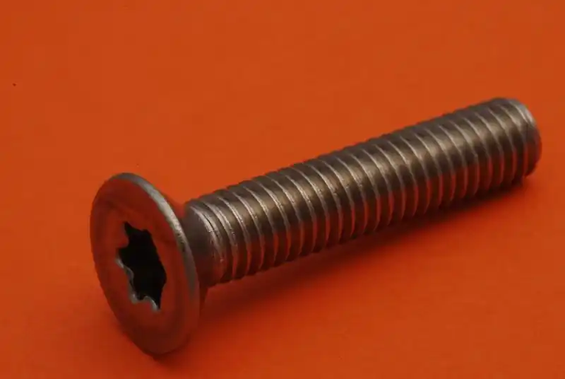 šroub M 2 x 4 DIN 965TX/A2