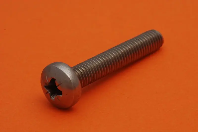 šroub M 2.5x 8 DIN 7500C/A2
